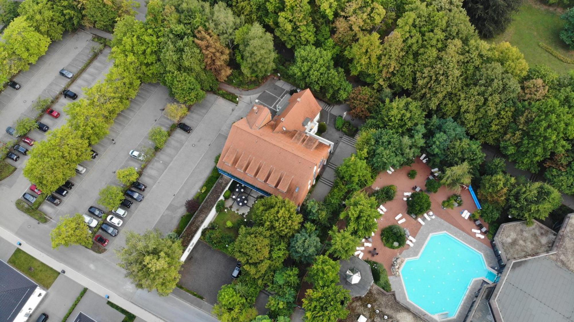 Hotel Zur Therme 3*