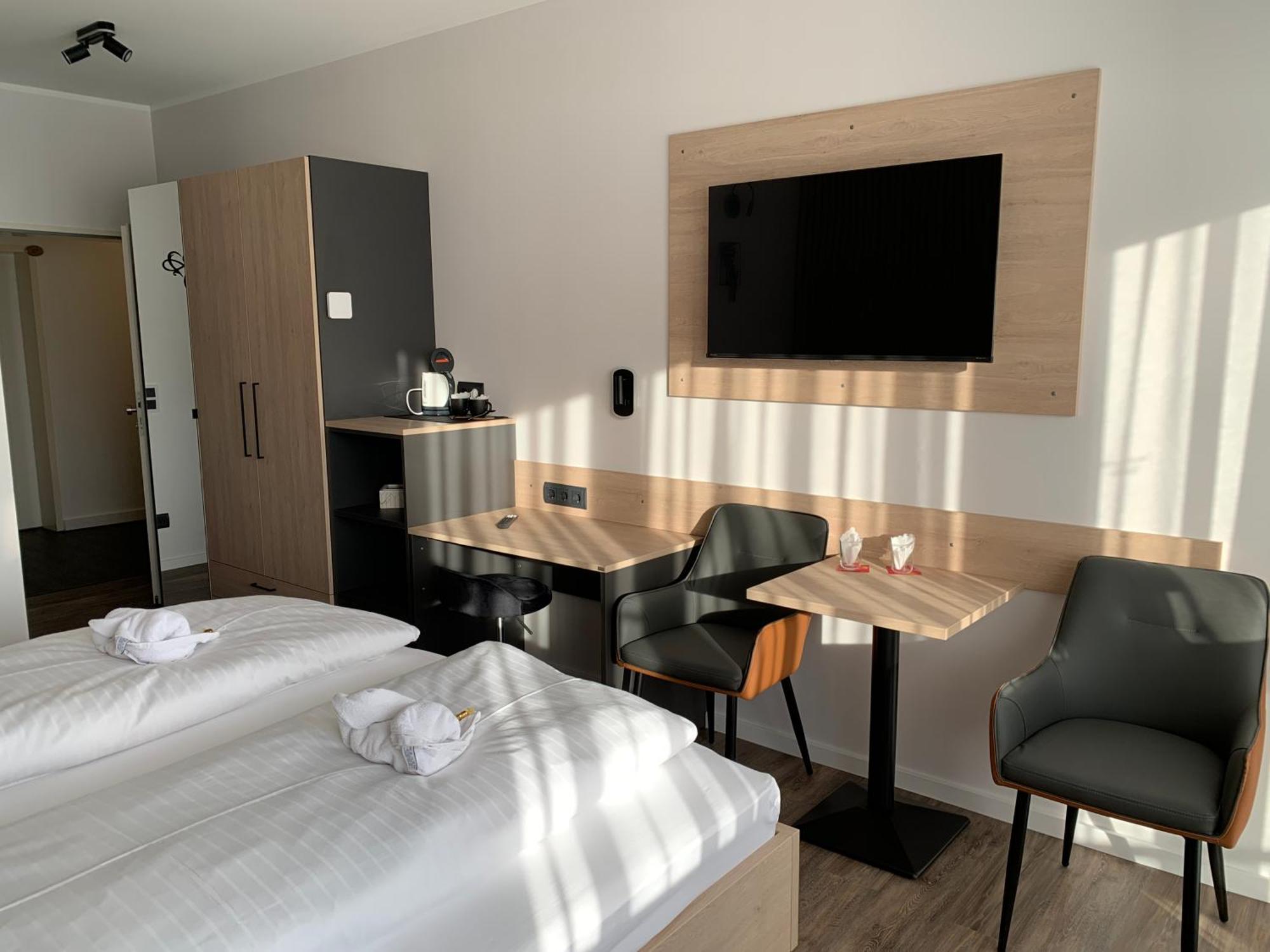 Hotel Zur Therme 3*